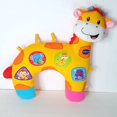 Almohada VTech Tummy Time Discovery peluche jirafa añade tus juguetes Foto 1 de 4