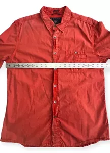 Guess Men’s Button Down Short Sleeve Shirt Slim Fit Size Large Orange Solid - Picture 1 of 10