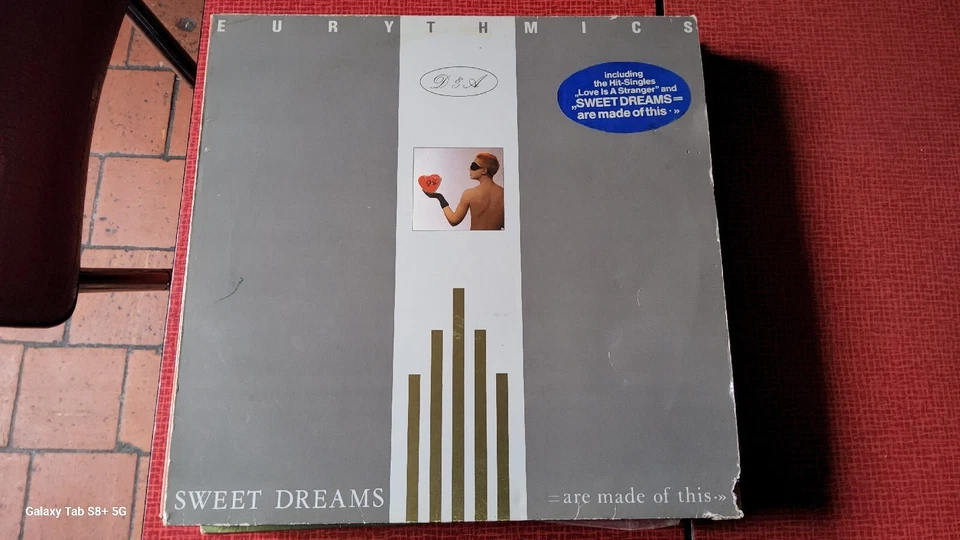 LP vinyl 33t /  Eurythmics – Sweet Dreams Are Made Of This (1983) - Photo 1/1