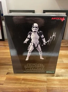 Kotobukiya ARTFX+ First Order Stormtrooper Executioner 1/10 Figure Kit - Picture 1 of 4