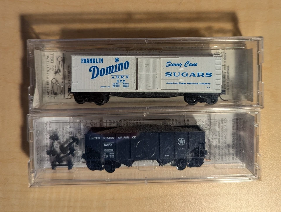 N Scale MTL 56120 United States Air Force 33' Twin Bay Hopper 55129 C16889