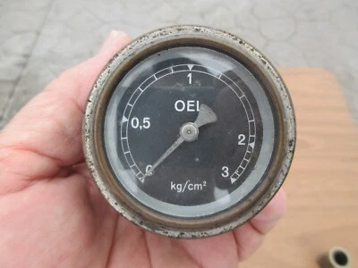 Manómetro de presión de aceite vintage Mercedes Daimler-Benz 15 70 100 HP 460 500 K DM Foto 1 de 4