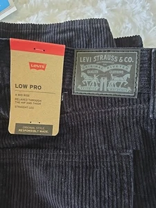 NEU! Herren Levi's Low Pro 32 x 30 dicker Cord tiefschwarz Jeans - Bild 1 von 17