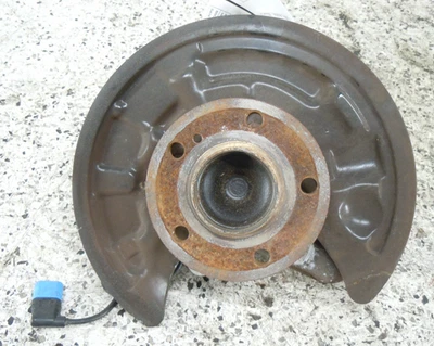 2014-2019 Mercedes-Benz CLA250 Rear Spindle Knuckle Hub Passenger Right OEM Foto 1 de 2