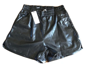 Ladies YU & ME Paris Black Leather Look Elastic Shorts U.K. Med BNWTS T6890/1 - Picture 1 of 3
