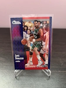 #44 James Donaldson - Dallas Mavericks - 1991-92 Fleer Basketball - Picture 1 of 2