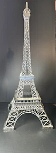 Therwen Eiffel Tower Statue - Picture 1 of 6