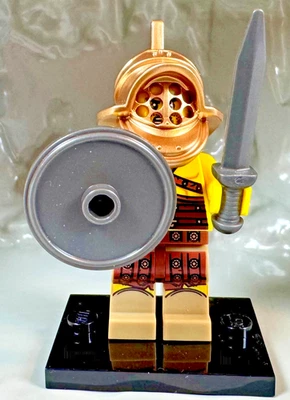 LEGO (8805) CMF Serie 5 Gladiador Minifigura col05-2 Juego Completo con Accesorios Foto 1 de 4