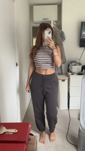 Zara Basic Grey Joggers - Picture 1 of 4