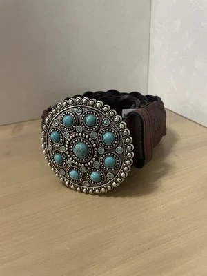 Cinturón de cuero tejido marrón Ariat para dama con hebilla plateada y turquesa A1517602-L Foto 1 de 4