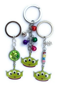 Alien Toy Story keyring - various designs - Picture 1 of 7