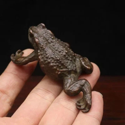 Antique Bronze Antique Battered Brass Gold Toad Tea Pet Gift - Image 1 of 4