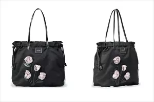 VICTORIA'S SECRET TEASE GARDENIA FLOWERS TOTE BAG PURSE DRAWSTRING BLACK NEW - Picture 1 of 12