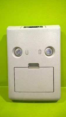 04 05 06 TITAN ARMADA QX56 DVD ENTERTAINMENT SYSTEM OEM 3324-22 - Image 1 of 4