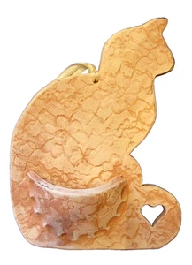 Studio Kunst Keramik Wand Tasche Spitze geprägt Katze rosa hängende Pflanze Sukkulente - Bild 1 von 6