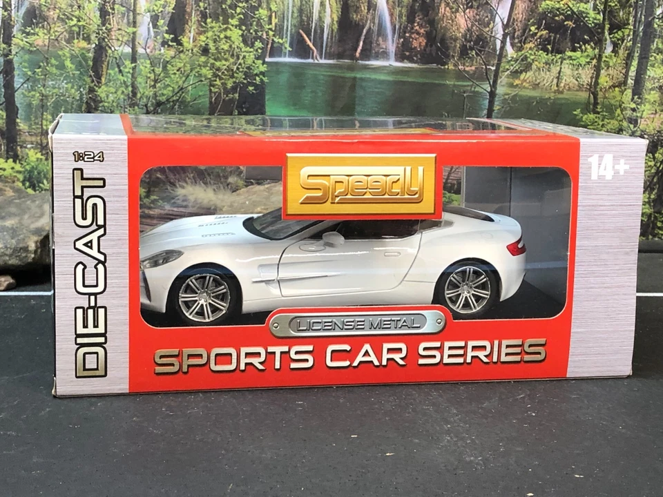 Coche Modelo Diecast Speedy 1:24 BLANCO ASTON MARTIN ONE-77 Nuevo en Caja Foto 1 de 4