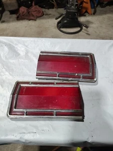 1974-1976 FORD ELITE GRAN TORINO TAIL LIGHT TAILLIGHT LAMP REFLECTOR SET RH/LH - Picture 1 of 6