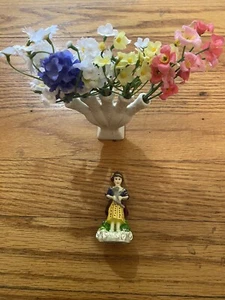 American Girl Felicity’s Party Treats Vase, flower, Figure - Picture 1 of 5