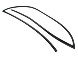 2000 - 2004 TOYOTA ECHO 2 DOOR COUPE & 4 DOOR SEDAN WINDSHIELD MOLDING - Picture 1 of 1