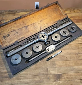 Vintage LITTLE GIANT Screw Plate Set WELLS Tap & Die & HARDENED Wrenches ☆USA - Picture 1 of 6