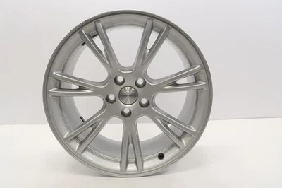 Колесо 2021 TESLA MODEL Y ** проверьте фотографии ** 1188222-00-b 3488222-00-a - Изображение 1 из 4
