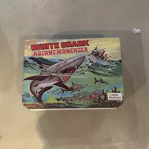 Vintage Great White Shark Toy Display 70s 80s Carnival Rubber Sharks Arcade - Picture 1 of 10