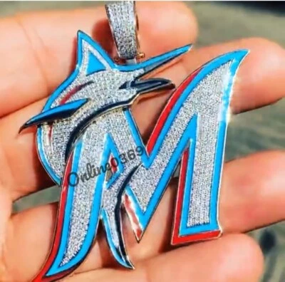 2.13ct RD Cubic Zirconia mens Custom Enamel Any Letter Pendant Silver Free Stud - Image 1 of 4