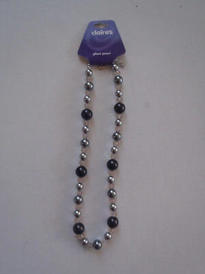 Collar de perlas de vidrio negro Claire's - Nuevo vintage Y2K plata gris vacaciones Foto 1 de 3