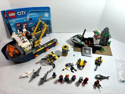 LEGO Town: City: Deep Sea Exploration Vessel 60095 (2015) Retired. LOT B - Image 1 of 4