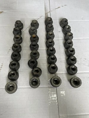 Porcas de fábrica 2003 - 2007 Ford Excursion F250 F350 M14x1.5. Conjunto completo de 32. - Imagem 1 de 3