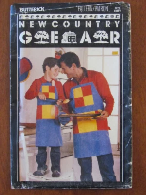 BUTTERICK PATTERN - 6273 APRON OVEN MITTS TRIVET POT HOLDER CASSEROLE MITT UNCUT - Image 1 of 2