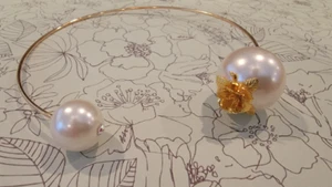 Handmade Open Necklace with Faux Pearls and Flowers Gold Tone Collar Choker - Picture 1 of 6