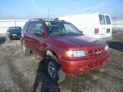 Puerta trasera izquierda del conductor con llamarada de guardabarros compatible con 00-04 ISUZU RODEO 130347 Foto 1 de 4