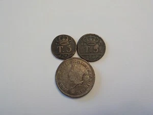 Lot of 3 Coins - Italy - Naples & Sicily, 5 Tornesi 1797 & 1798, 10 Tornesi 1819 - Picture 1 of 8