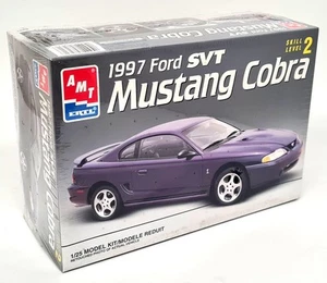 AMT 1/25 Ford Mustang Cobra SVT 1997 Plastic Scale Model Car Kit - Bild 1 von 4
