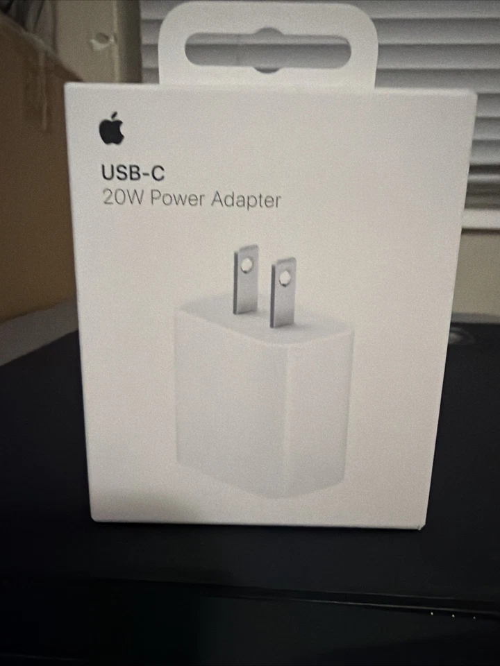 Genuine Apple MWVV3AM/A A2305 20W USB-C Power Adapter