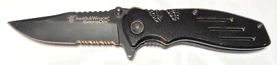 SWA24S Smith & Wesson Extreme OPS Liner Lock Folding Knife Pocket Clip 4”Closed - Image 1 of 3