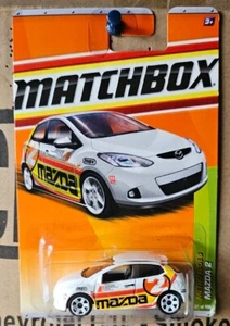 MATCHBOX 2011 - MAZDA 2 [WHITE] NEAR MINT CARD GOOD COMBINED POSTAGE  - Picture 1 of 5