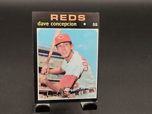 1971 ~ Topps #14 ~ Dave Concepcion ~ Cincinnati Reds ~ Rookie Card ~ Excellent