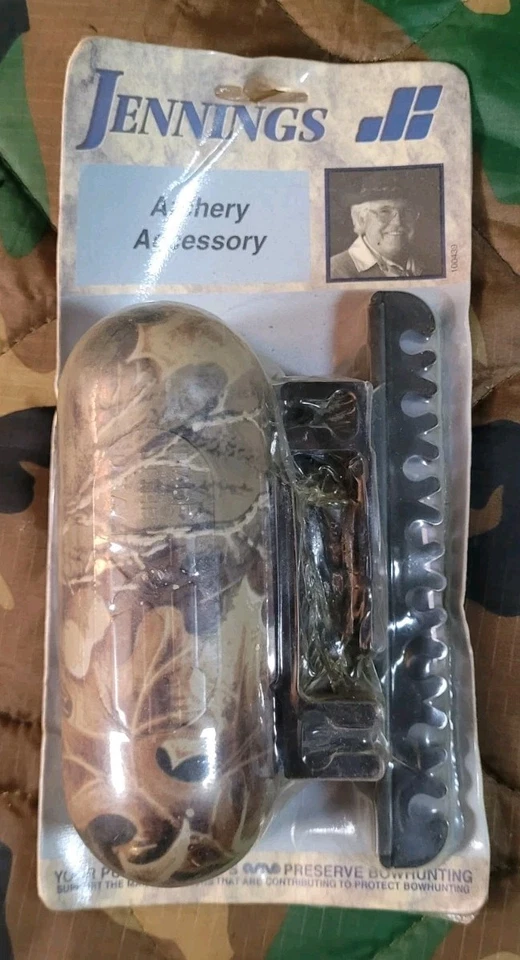 Jenning Archery Accessory Camo Bow Quiver - Image 1 of 4