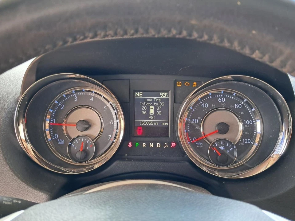 Speedometer Cluster 120 MPH Fits 15-16 TOWN & COUNTRY 4761329 - Image 1 of 1