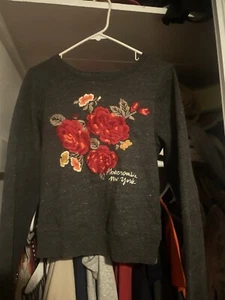 Abercrombie And Fitch New York Embroidered Flowers On Charcoal Small Y2K Sweater - Picture 1 of 2