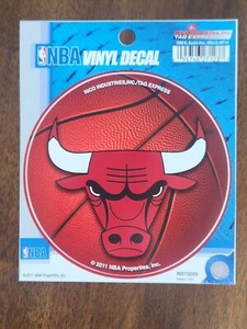 Chicago Bulls Decal Sticker Round 4.50 Inch Diameter - Picture 1 of 2