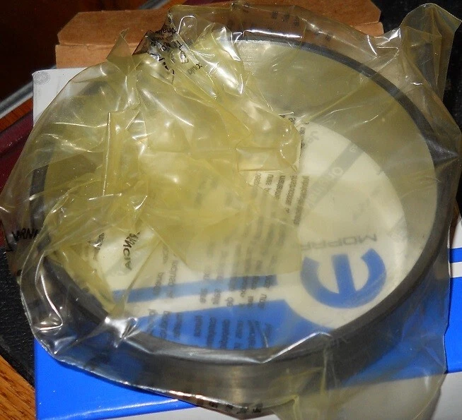 Taza de cojinete de rueda Ram 2500 1998-2005 Dodge Ram 3500 1994-2008 nuevo de lote Foto 1 de 1