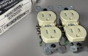 Pass & Seymour Legrand 3232TRWR-I WEATHER RESISTANT DUPLEX RECEPTACLE Speedwire - Picture 1 of 3