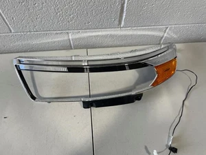 2020 2021 2022 2023 2024 FORD EXPLORER HEADLIGHT BEZEL LEFT LH OEM XLT - Picture 1 of 3
