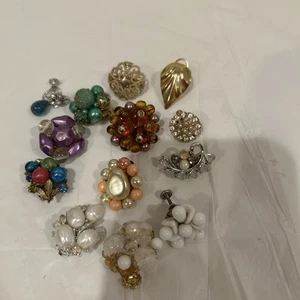 Lotto Orecchini Vintage Singoli Strass Clip On per Creazione Gioielli Artigianali - Foto 1 di 5