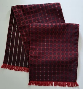 Vintage 60s Men's Fringed Geometric Patterned Silk Style Evening Scarf (698E) - Picture 1 of 2