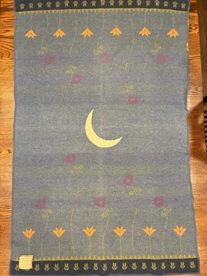 Manta de lana WELLSPRING™ LEGEND ROBESWOODLANDS COLECCIÓN INDIOS Foto 1 de 4