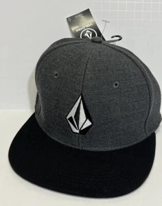 NWT Volcom V Full Stone X-fit 2 Mens Fitted Trucker Cap Hat Black Heather Grey - Picture 1 of 8
